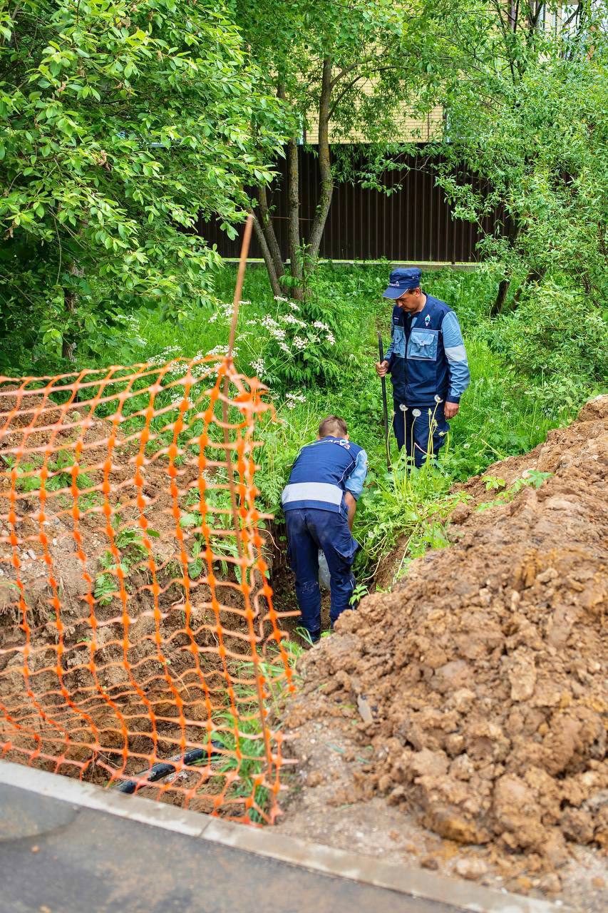 В ходе догазификации в деревне Супонево был проложен газопровод длиной 5253 метра, в также построено 90 газопроводов-вводов к домовладениям, Сентябрь