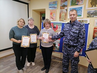 Сотрудники Росгвардии провели со школьниками мероприятие, посвященное 210-й годовщине Бородинской битвы