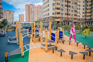 Суммарно в 2022 году на территории муниципалитета появятся 7 губернаторских детских площадок, 6 из них уже возведены