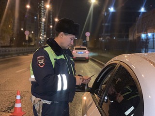 В Одинцовском округе Госавтоинспекторы в выходные дни проверили водителей на трезвость