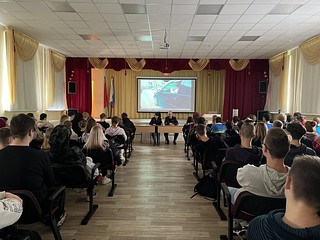 Одинцовские госавтоинспекторы побеседовали со студентами техникума