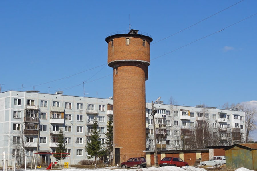 В деревне Фуньково Одинцовского округа капитально отремонтировали водонапорную башню, Октябрь
