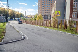 В рамках инспекции обсудили вопросы организации парковочных мест, создания скейт-парка и темы, связанные с благоустройством