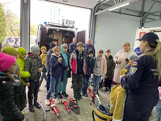 Учащиеся Одинцовской гимназии № 13 побывали в гостях у спасателей и операторов Службы-112