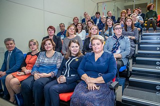 На площадке Многофункционального спортивного комплекса «Жаворонки» прошла защита проектов команд-участниц новой образовательной программы — «Школа будущего»
