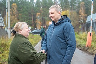 Андрей Иванов встретился с семьей мобилизованного жителя деревни Подлипки