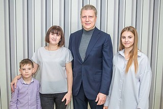 Андрей Иванов встретился с семьей мобилизованного жителя Нового городка