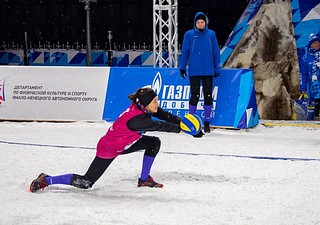 Чемпионат России по волейболу на снегу прошел в Новом Уренгое