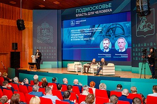 Заместитель главы администрации округа Михаил Коротаев проинформировал, что в марте 2022 года завершилась реконструкция очистных сооружений в деревне Папушево, рядом с поселком Горки-10