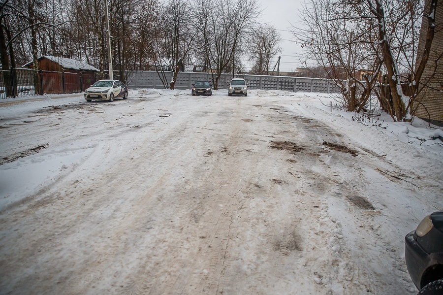 Обустройство парковочного пространства позволило улучшить дорожную ситуацию на улице Городок-17 и Петровском шоссе, Ноябрь
