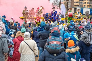 Новый сквер «Союзный» в Одинцово открыл глава округа Андрей Иванов вместе с жителями 8-го микрорайона