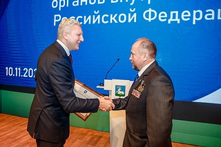 Глава округа Андрей Иванов поздравил одинцовских полицейских с профессиональным праздником