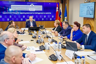 Планы по ремонту медучреждений муниципалитета обсудили на круглом столе с участием главы Одинцовского округа Андрея Иванова