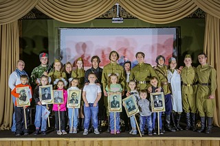В парке «Патриот» ученики Зареченской школы сыграли в спектакле «Рубеж»
