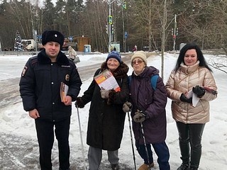 В поселке Барвиха прошла профилактическая акция «Осторожно, мошенники!»