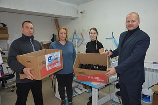 Звенигородские волонтеры передали 1000 комплектов фурнитуры для кровоостанавливающих жгутов