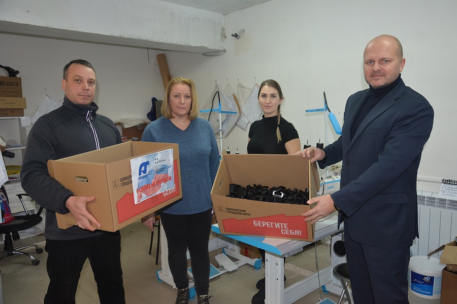Звенигородские волонтеры передали 1000 комплектов фурнитуры для кровоостанавливающих жгутов, Январь