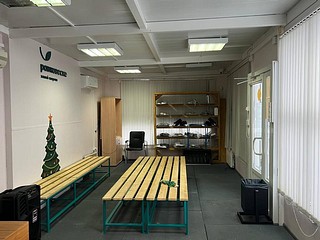 Раздевалка открыта с 9:00 до 21:00 ежедневно