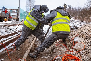 Следующим этапом, который намечен на весну, станет укладка нового асфальтового покрытия