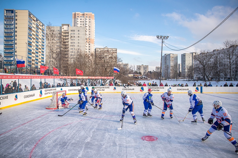 Хоккей текст 7, Хоккейная команда главы Одинцовского округа «Армада» победила в команду «Олимп» со счётом 10:5