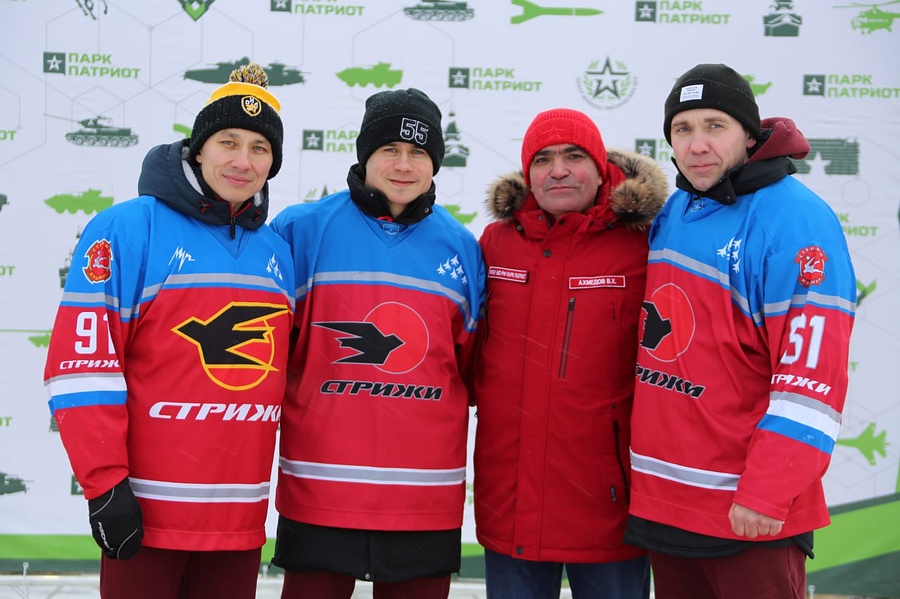 Завершились соревнования по скоростному спуску на коньках на Кубок парка «Патриот», Февраль