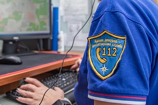 Спасатели ЕДДС проинформировали жителей о том, что делать в случае происшествия на воде