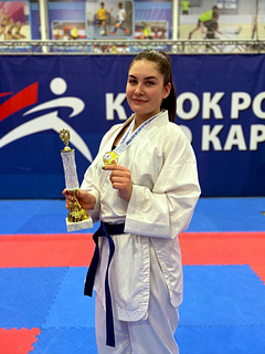 Спортсмены завоевали медали в нескольких дисциплинах: тхэквондо, кумите, всестилевом карате и конном спорте