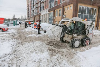 В Одинцовском округе последствия непогоды убирают более 720 человек и 220 единиц техники