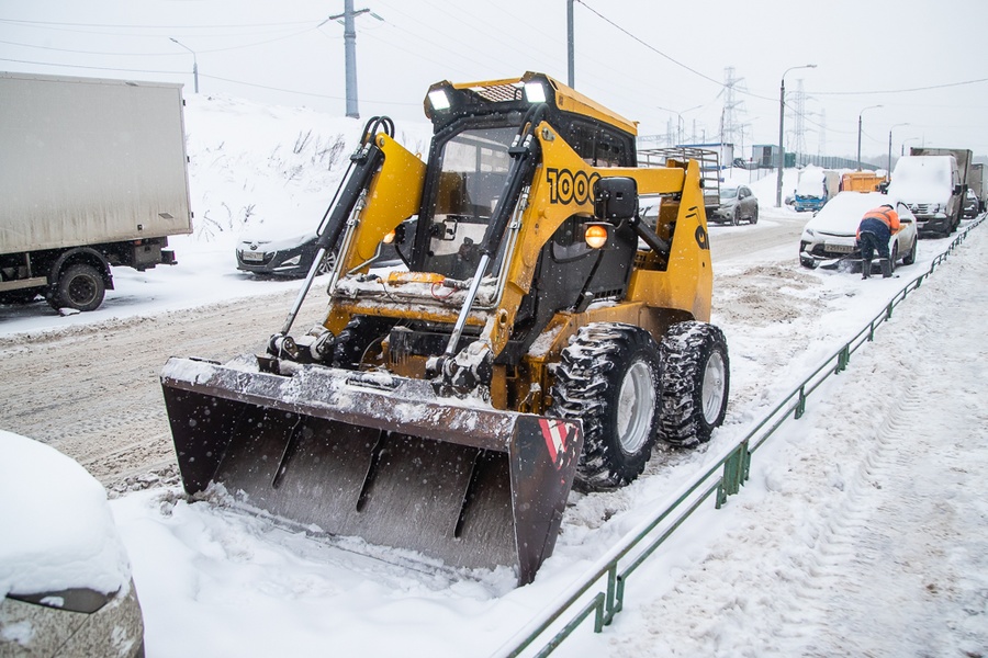 Глава Одинцовского округа Андрей Иванов отметил важность личного контроля за качеством уборки снега, Март