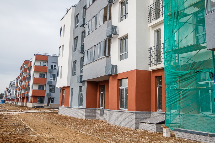 Согласно проекту, многоквартирные дома возводят с переменной этажностью — от 4 до 6 этажей, Март