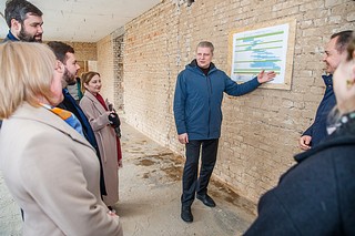 Андрей Иванов проинспектировал ход ремонта Кубинской школы № 2 имени Героя Советского Союза В. П. Безбородова