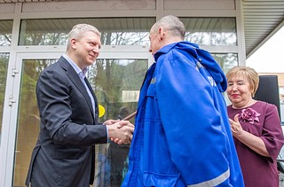 Андрей Иванов поздравил врачей Одинцовской скорой помощи с профессиональным праздником