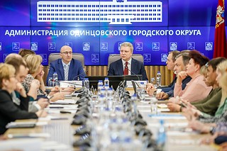 Алексей Сапанюк и Андрей Иванов провели совещание по вопросам медицинского обслуживания населения
