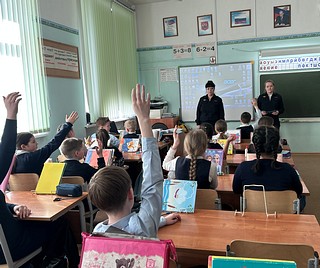 Одинцовские Госавтоинспекторы провели профилактическую акцию «Засветись»