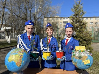 Одинцовские Госавтоинспекторы и ЮИДовцы присоединились к Международному дню Земли