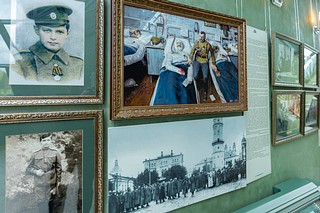 Выставка «Царская семья. Восхождение» открылась в Главном храме ВС РФ