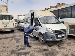 На привокзальной площади в Одинцово проверили санитарно-техническое состояние автобусов