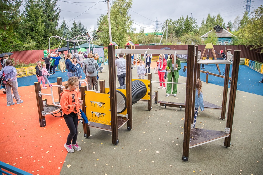 В 2023 году в Одинцовском округе установят 9 детских площадок по программе губернатора Московской области, Май
