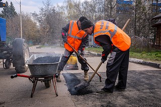 В Одинцовском округе отремонтируют более 3 тысяч ям на дворовых территориях