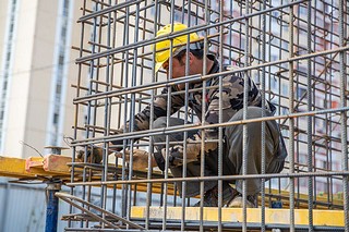 Строительная готовность новой школы в поселке Немчиновка Одинцовского округа приближается к 20%