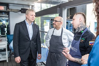 Андрей Иванов обсудил с предпринимателями вопросы, связанные с работой летних кафе