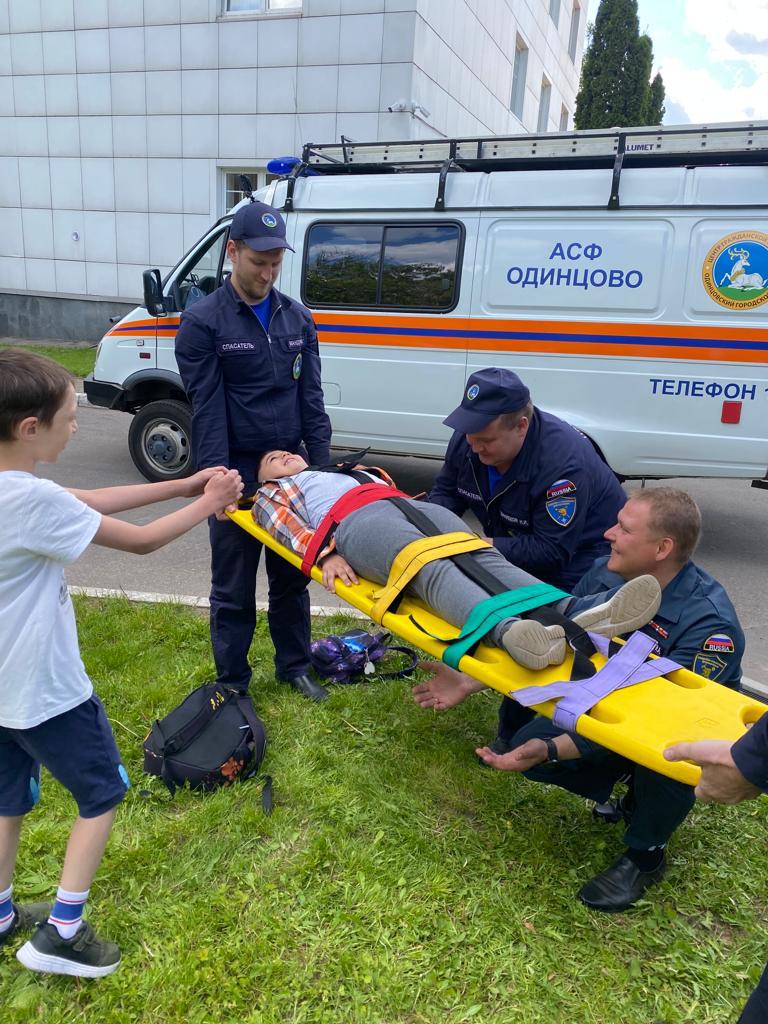 АСФ текст 6, Одинцовские спасатели провели экскурсию для школьников из Новоивановского