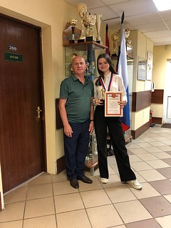 В спортшколе «Одинцово» продолжается вручение выпускникам аттестатов об окончании спортивной подготовки