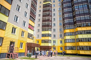 Жители аварийного дома № 5 по улице Институт в Больших Вязёмах переехали в новый ЖК «Высокие Жаворонки»