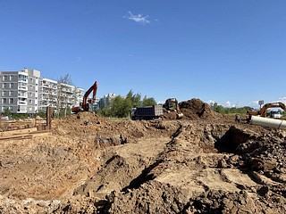 В селе Ромашково Одинцовского городского округа приступили к строительству одноуровневой кольцевой развязки на Рублёвском проезде