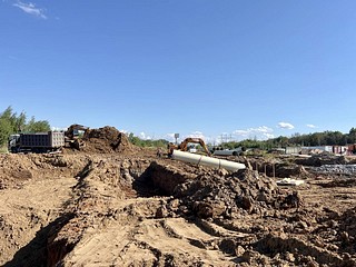 В селе Ромашково Одинцовского городского округа приступили к строительству одноуровневой кольцевой развязки на Рублёвском проезде