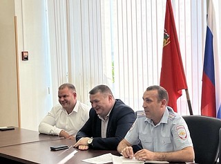 Одинцовские участковые уполномоченные полиции отчитались перед населением о проделанной работе за 1 полугодие 2023 года