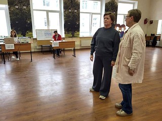 Работу избирательных участков в Одинцово проверила Лариса Лазутина