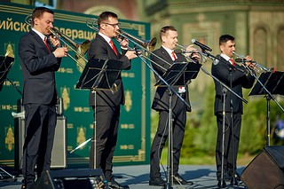 День ганкиста текст 4