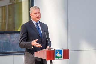Глава Одинцовского городского округа Андрей Иванов поздравил учителей и учеников гимназии № 14 с началом учебного года